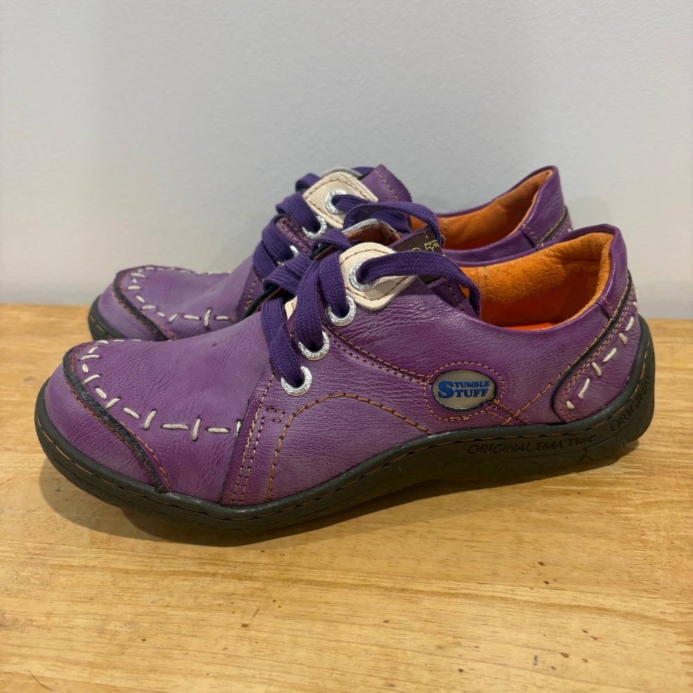 TMA Eyes Funky Leather Lace Up Oxfords Women Purple size 8 Contrast Stitching